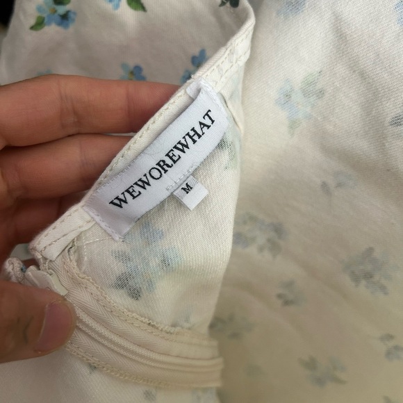 NWT WE WORE WHAT Cream Floral Cut Out Mini Skirt Denim Ivory Watercolor Ditsy M - Picture 7 of 16